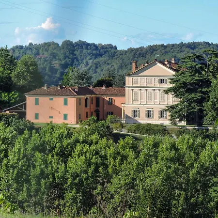 Locazione Turistica Antica Dimora Il Granaio - Ast145 Apartmán *